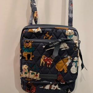 Vera Bradley mini hipster holiday dog pattern
